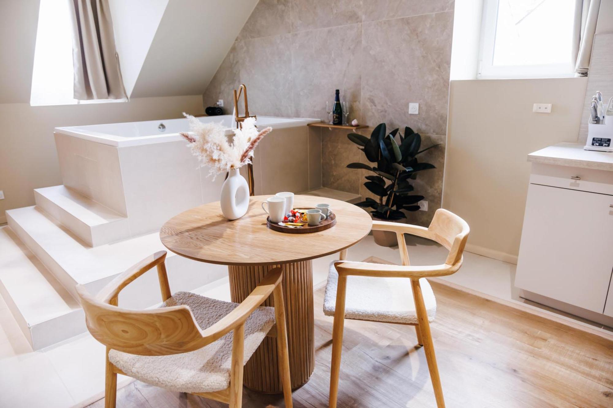 Eden Room - Luxe, Balneo & Sauna Le Mans Kültér fotó