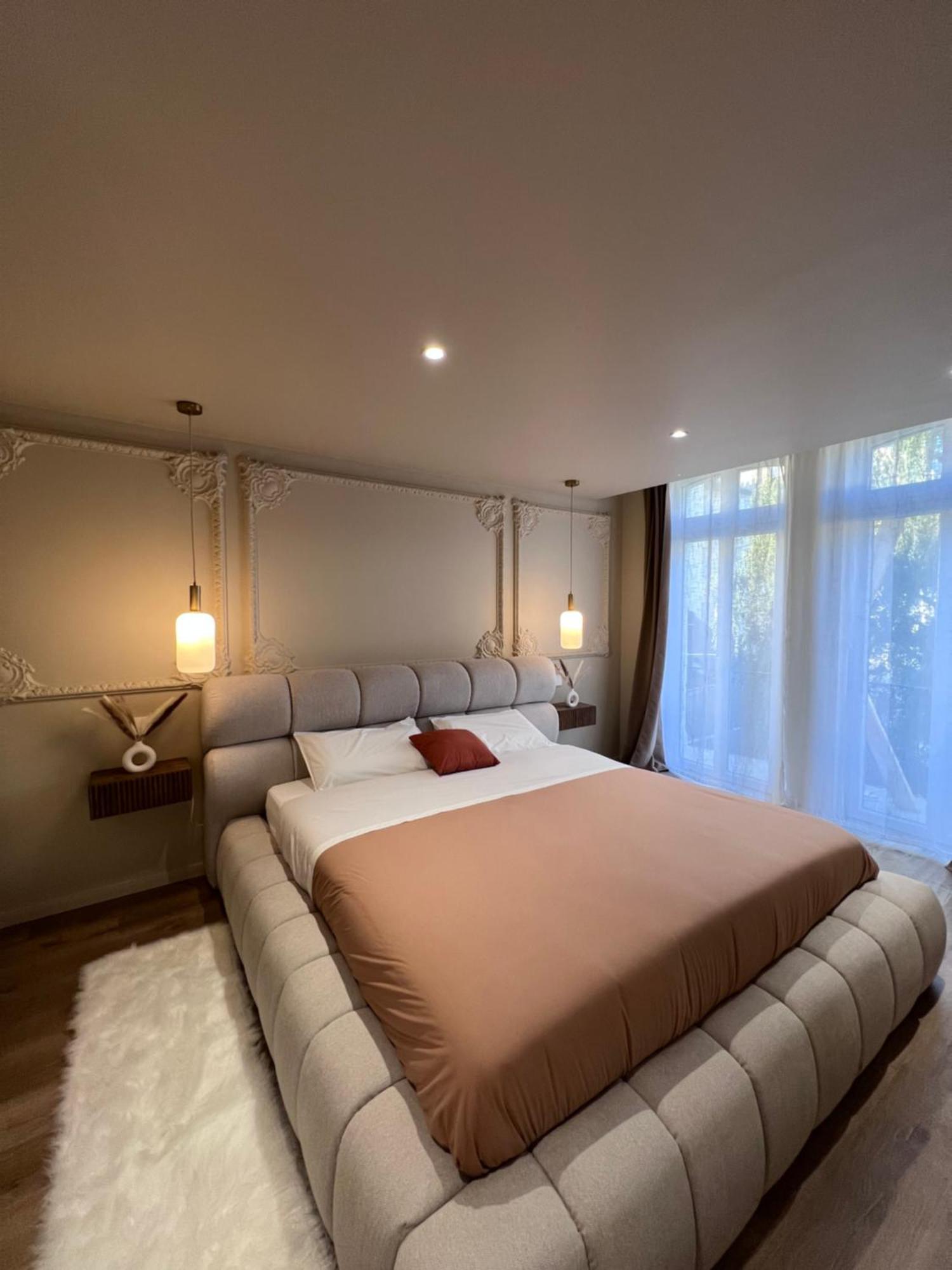 Eden Room - Luxe, Balneo & Sauna Le Mans Kültér fotó